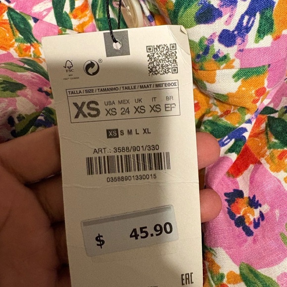 Zara Floral Mini Shorts - Pink, Orange, and Green - Picture 4 of 4